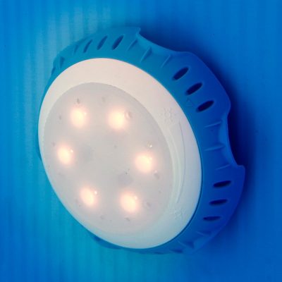 foco-led-blanco-valvula-retorno (3) | PisciManía
